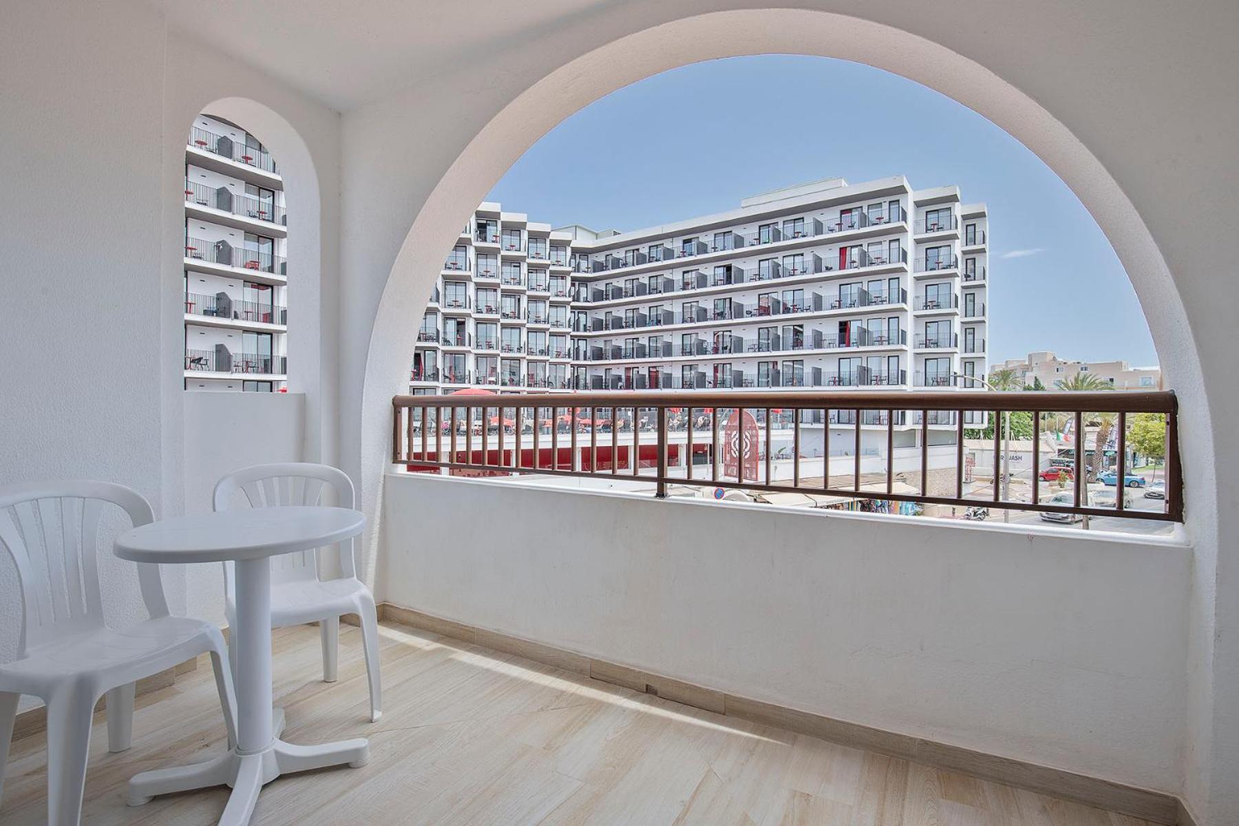 Sunside Ibiza Studios - Only Adults- Formerly Known As Central Park Σαν Αντόνιο Εξωτερικό φωτογραφία