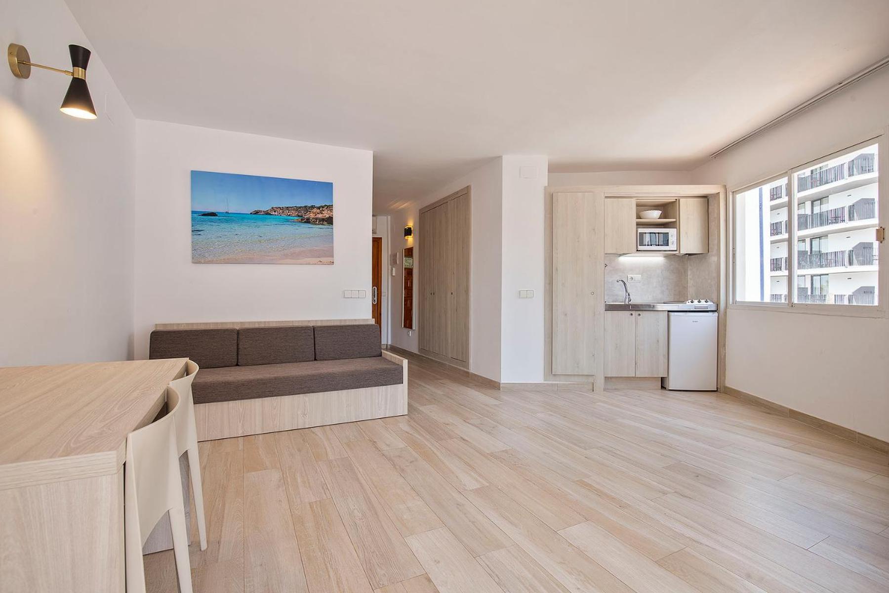 Sunside Ibiza Studios - Only Adults- Formerly Known As Central Park Σαν Αντόνιο Εξωτερικό φωτογραφία
